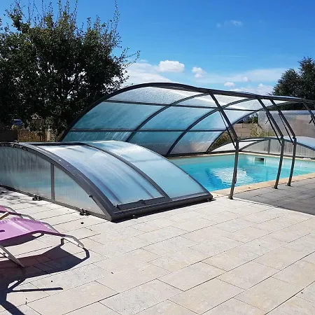 Maison Avec Tour En Pierre Au Coeur Des Champs De Lavande Revest-du-Bion