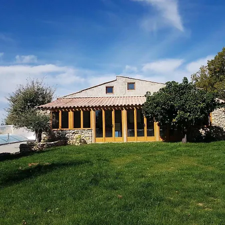Maison Avec Tour En Pierre Au Coeur Des Champs De Lavande Revest-du-Bion