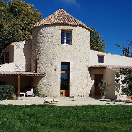 Maison Avec Tour En Pierre Au Coeur Des Champs De Lavande Dom wakacyjny *